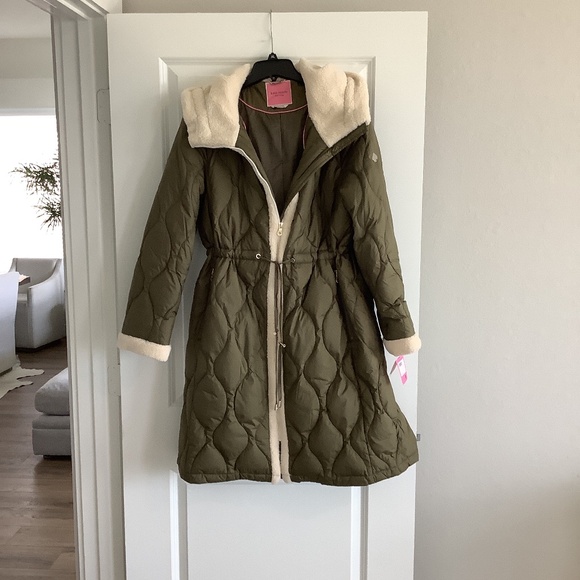 kate spade New York Faux Shearling Trim Down & Feather Fill Coat in Olive XL - Picture 7 of 13